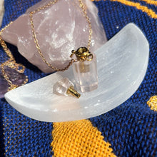 Load image into Gallery viewer, Perfume necklace
