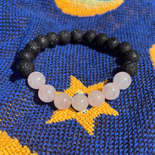 Load image into Gallery viewer, Rose quartz aromatherapy bracelet

