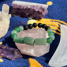 Load image into Gallery viewer, Aventurine aromatherapy bracelet
