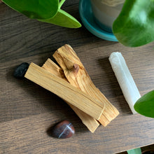 Load image into Gallery viewer, Palo Santo bundle

