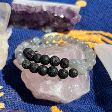 Load image into Gallery viewer, Labradorite aromatherapy bracelet
